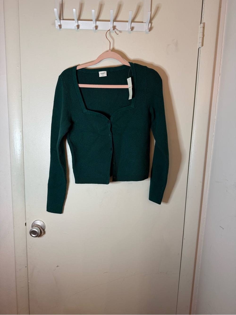 Abercrombie & Fitch green sweater